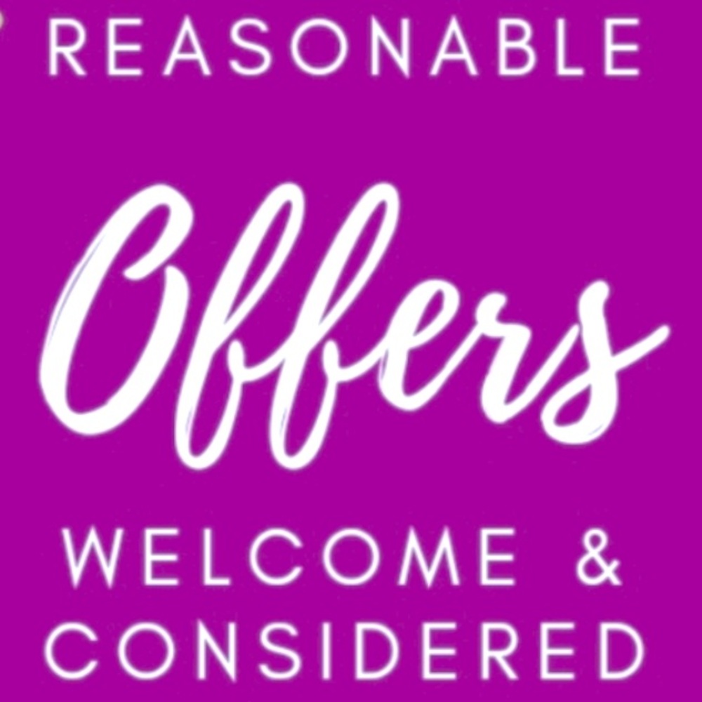 Please Read and see pictures - Make me an Offer